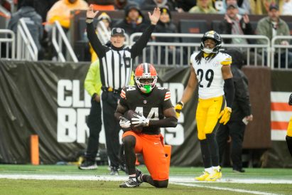 article image - Steelers Browns Football